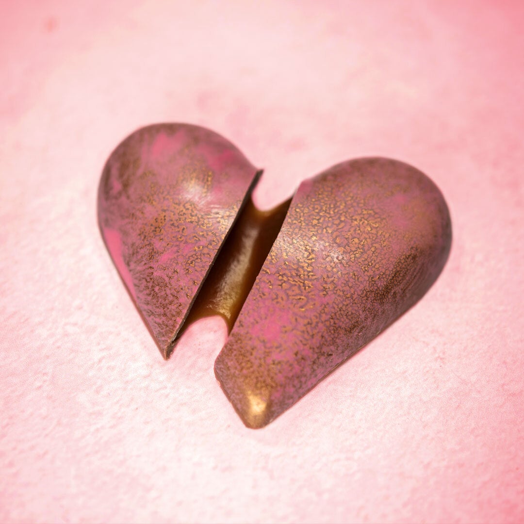 milk-salted-caramel-heart-coco-chemistry